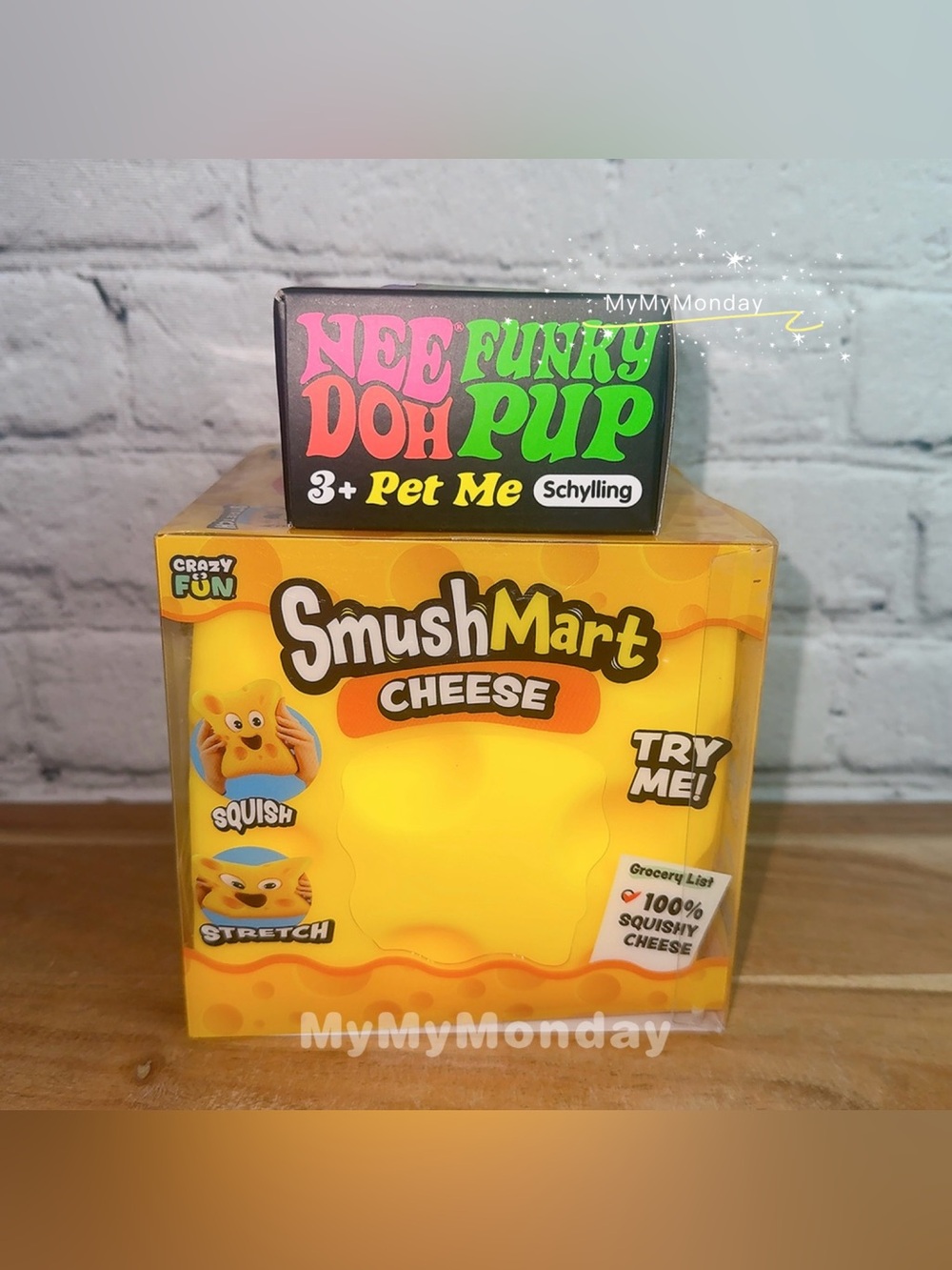 NeeDoh Funky Pup and Smushmart Squeezy Cheese Squishy Toy Bundle - Picture 2 of 8